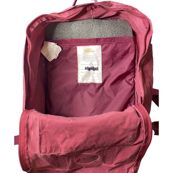 Fjallraven "Kanken" Maroon Backpack, 13" Laptop Sleeve -- Beat Up But Good - Picture 8 of 13